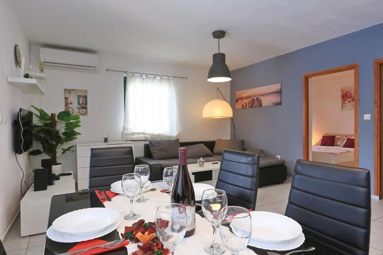 Holiday Home Lucija Sveti Filip i Jakov Croatia