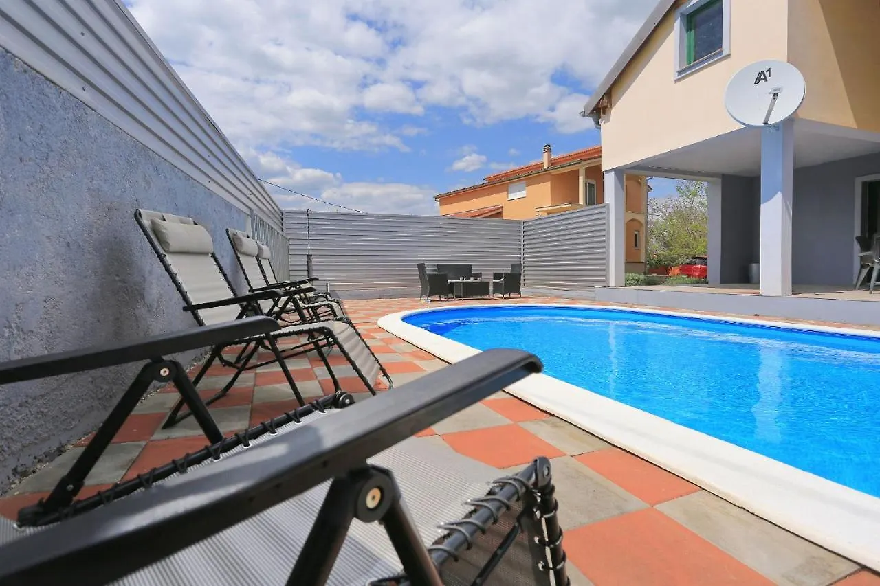 Holiday Home Lucija Sveti Filip i Jakov Croatia